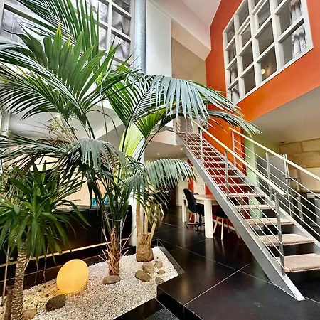 Apartment Maison Independante Stylee Climatisee 98m2 Centre