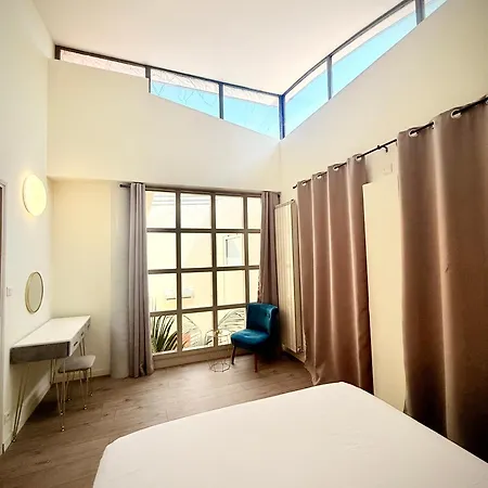 Maison Independante Climatisee 2chambres Et 1mezzanine 110m2 アパート