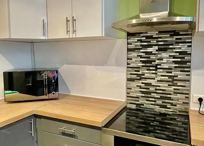 Maison Independante Stylee Climatisee 98m2 *