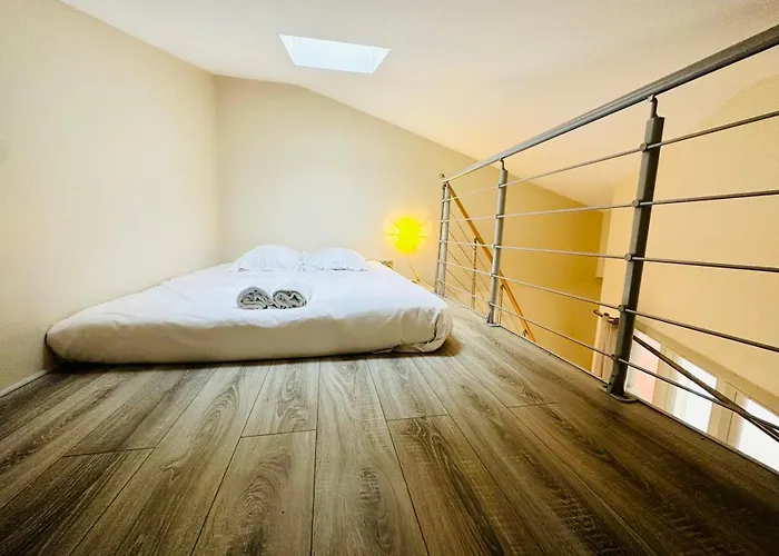 Maison Independante Stylee Climatisee 98m2 *