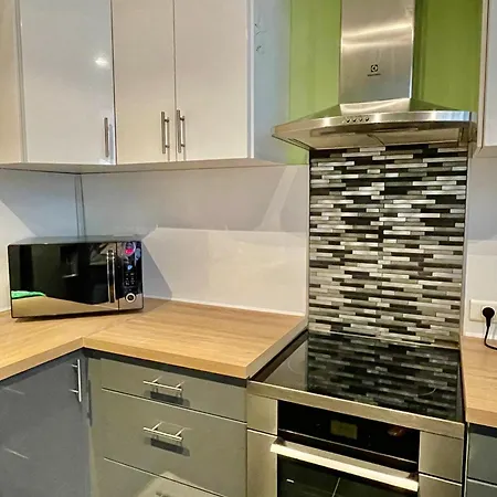 Maison Independante Stylee Climatisee 98m2 *